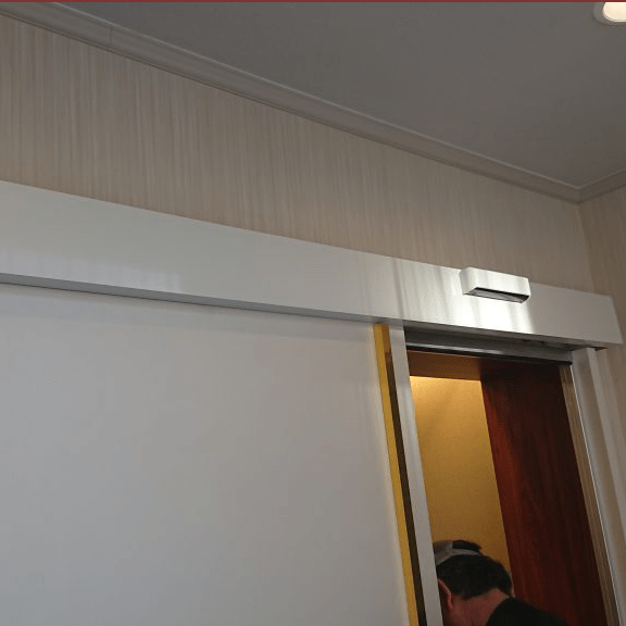 重い防音ドアの自動ドア化